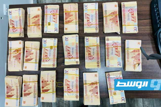 استعادة مبلغ مالي كبير بعد سرقته من محل في سوق فينيسيا ببنغازي