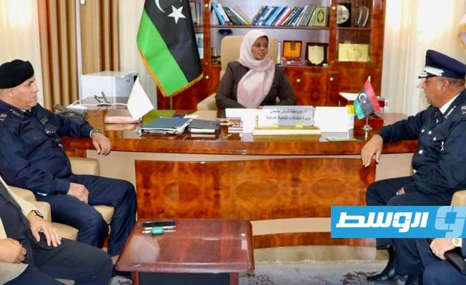 وزيرة الثقافة تبحث التعاون مع شرطة السياحة لرفع الحظر عن المواقع التراثية الخمسة‎