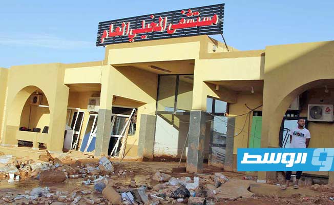 الفيضانات تخرب مستشفى المخيلي.. ومديره يدعو إلى التدخل لاستئناف العمل (صور)