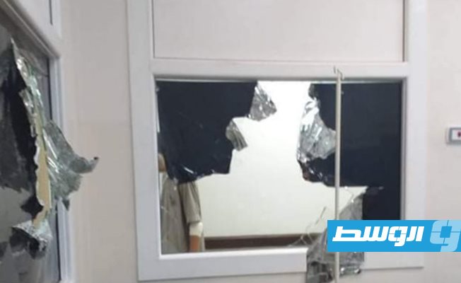 إغلاق مستشفى بني وليد العام بعد أعمال تخريب واعتداء على العناصر الطبية