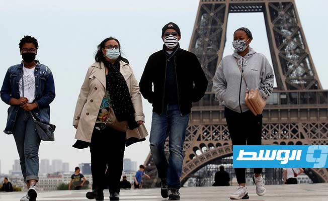 90 ألف إصابة يومية بفيروس كورونا في فرنسا