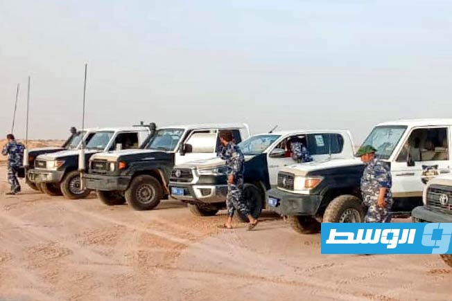 تسيير دوريات صحراوية على الشريط الحدودي مع تونس