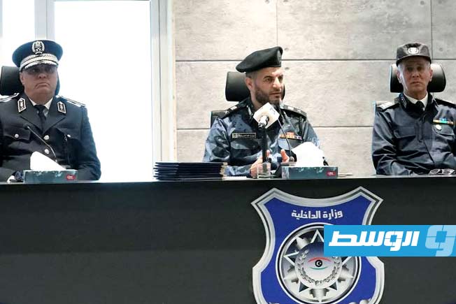 الطرابلسي: الانقسامات القبلية والتجاذبات السياسية لا تزال تشكل عائقاً أمام الجهود الأمنية