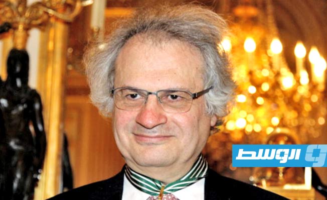 «معلوف» أميناً دائماً للأكاديمية الفرنسية