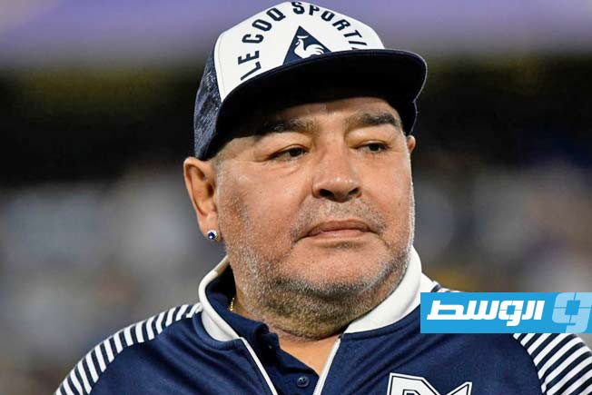 إبطال محاكمة المتهمين بوفاة مارادونا