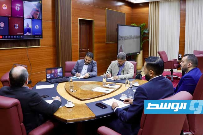 وزارة الصحة تبحث مع مستثمرين إنشاء مصنع أدوية في ليبيا