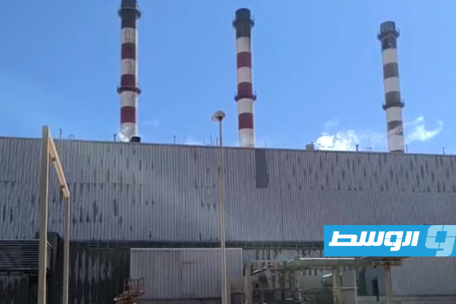 بدء الاختبارات ما قبل التشغيلية لوحدة غازية بمحطة كهرباء الخمس