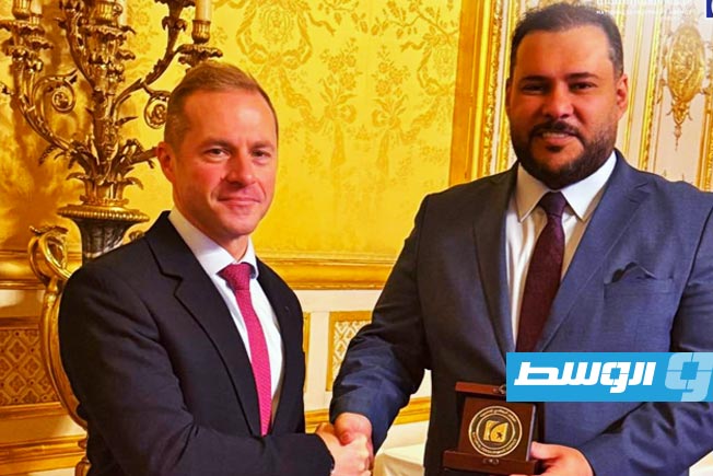 المبعوث الفرنسي يجتمع في «الإليزيه» بالمدير التنفيذي للجهاز الوطنية للتنمية