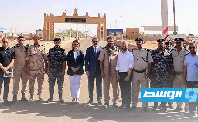 الدبيبة يبحث التجهيزات لفتح منفذ غدامس - الدبداب أمام المواطنين