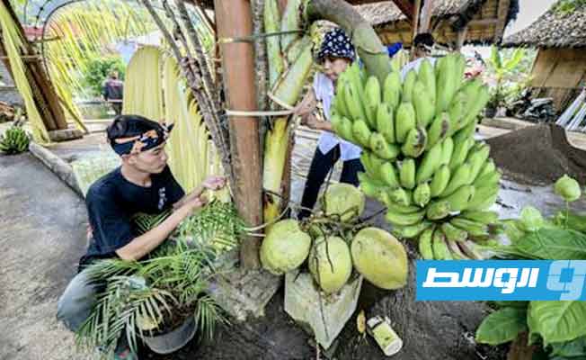 «سوندا».. طائفة إندونيسية تمزج الأديان السماوية بطقوس وثنية