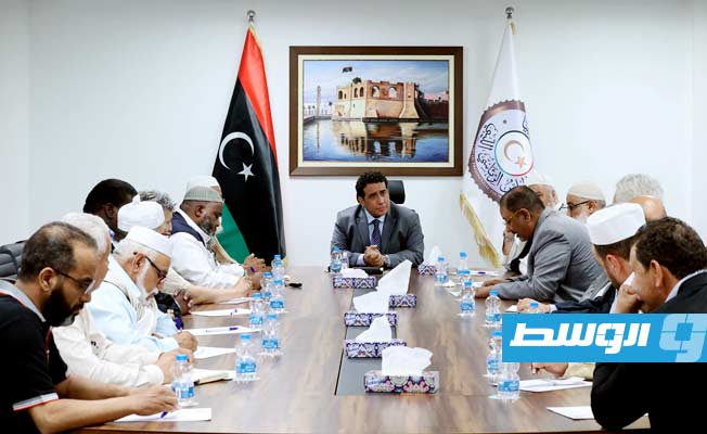 المنفي يبحث مع وفد أعيان طرابلس «تجنيب البلاد ويلات الحروب»