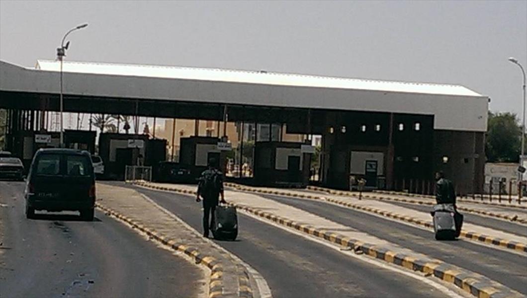 تونس.. تأمين عودة العائلات العالقة في ليبيا والجزائر عبر الحدود البرية على دفعات