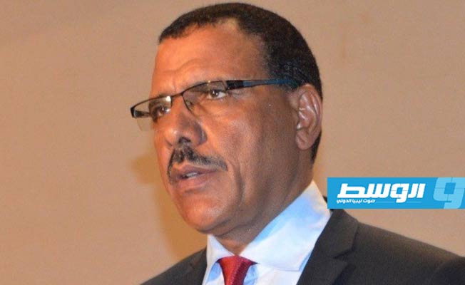 نيجيريا تشكو من تدفق الأسلحة الليبية عبر مالي والنيجر