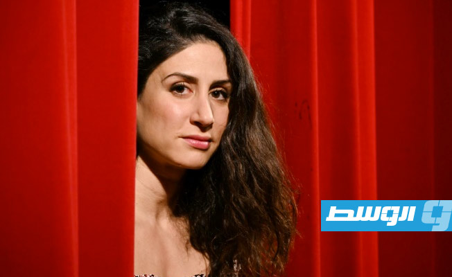 صدى «الدمى الفارسية» يتردد في باريس