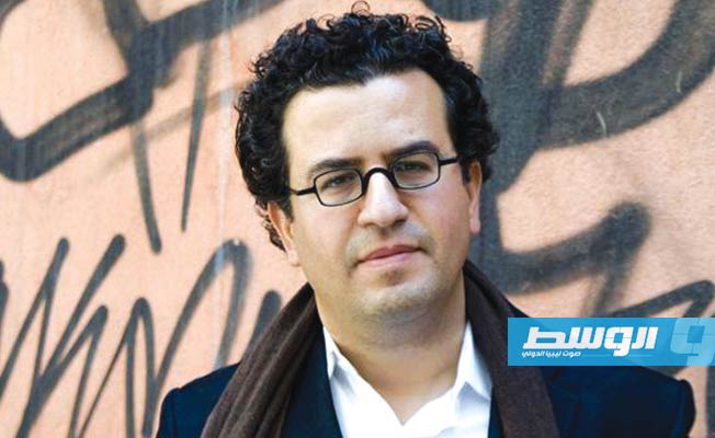 فوز الكاتب الليبي هشام مطر بجائزة الرواية من الدائرة الوطنية الأميركية لنقاد الكتب
