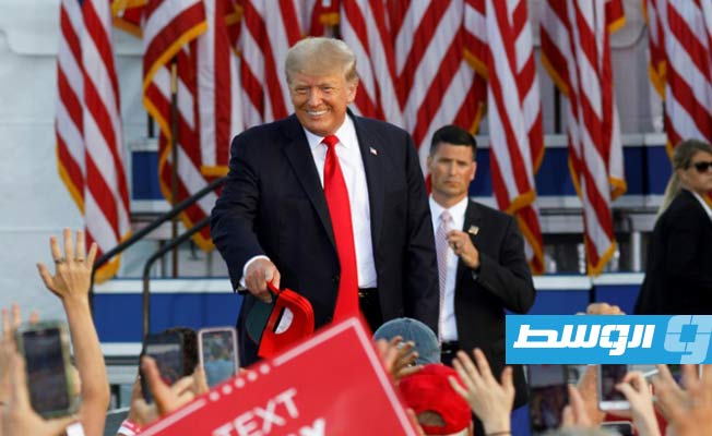 ترامب يزور الحدود مع المكسيك للتنديد بسياسة بايدن بشأن الهجرة