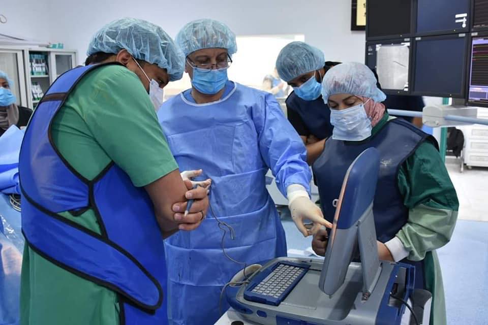 تركيب بطاريات قلبية لخمس حالات بمركز طبرق الطبي