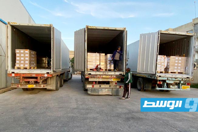 «الإمداد الطبي» يستقبل شحنة مشغلات غسيل كلى سويدية