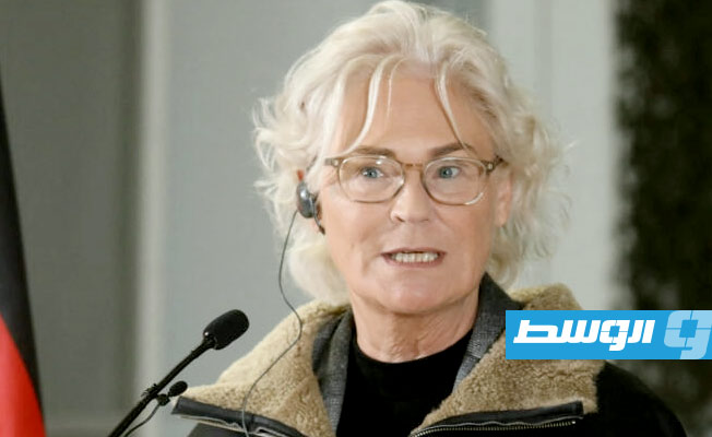 وزيرة الدفاع الألمانية تطالب حلف الـ«ناتو» بحماية نفسه من روسيا وبوتين