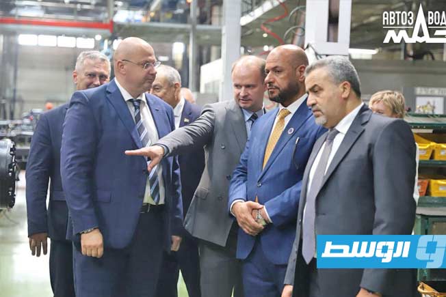 «حكومة حماد»: نسعى للتعاون مع بيلاروسيا في صناعة الشاحنات والحافلات