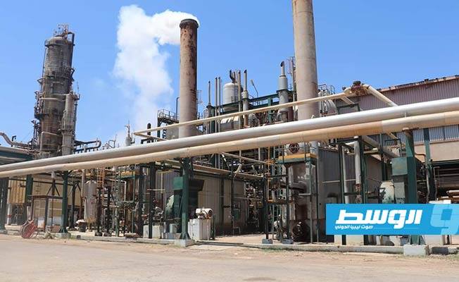 شركة الزاوية لتكرير النفط تبدأ تشغيل وحدات المرافق بالمصفاة