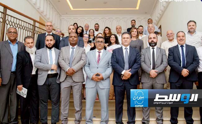 اتفاق مع تونس لتوفير معدات السلامة لشركة «تموين الحقول والموانئ النفطية»