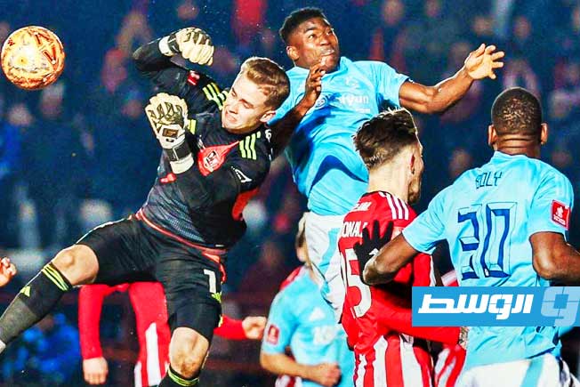 إصابة خطيرة للاعب نوتنغهام فورست بكأس الاتحاد الإنجليزي