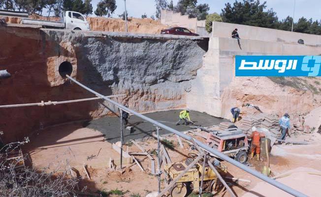 استئناف صيانة طريق «غريان - جادو» بعد توقف 9 أشهر